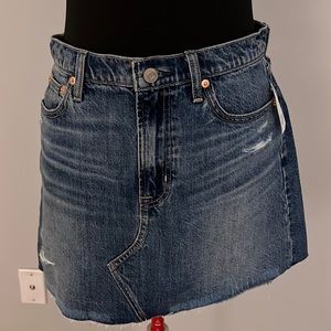 Gap petite denim skirt